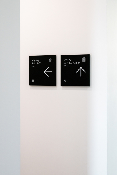 Orientační systém pro budovu City Tower v Praze - 9.jpg